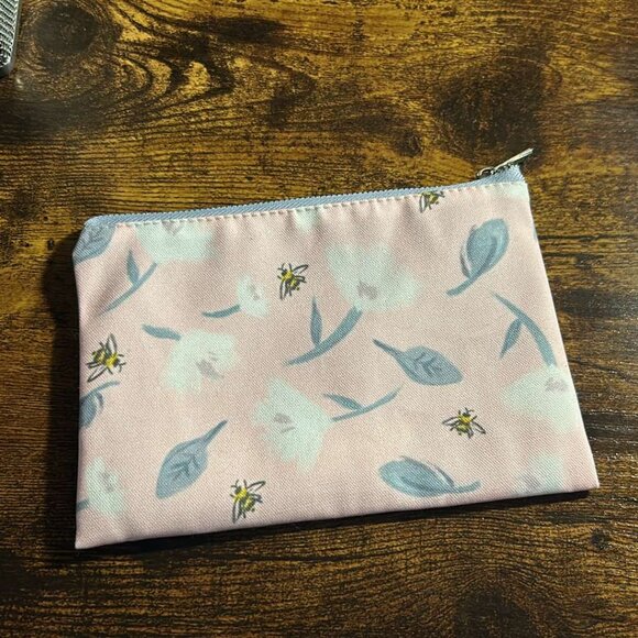 Simply Gilded Floral Bee small pouch - Like new - Picture 3 of 4